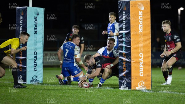 250925 - Bridgend Ravens RFC v Aberavon RFC, Super Rygbi Cymru - Scott Delnevo of Aberavon scores try