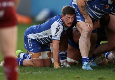 081125 - Bridgend Ravens v RGC - Super Rygbi Cymru - Thomas Jevons of Bridgend 