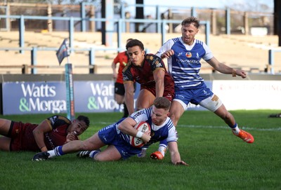 081125 - Bridgend Ravens v RGC - Super Rygbi Cymru - Lloyd Wilkins of Bridgend scores a try