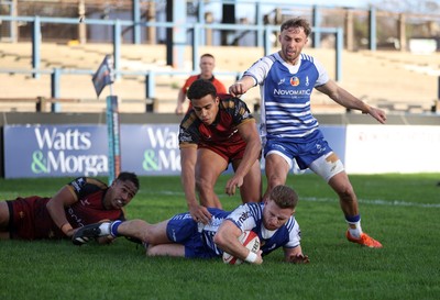 081125 - Bridgend Ravens v RGC - Super Rygbi Cymru - Lloyd Wilkins of Bridgend scores a try