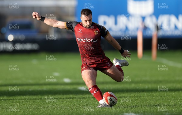 081125 - Bridgend Ravens v RGC - Super Rygbi Cymru - Billy McBryde of RGC kicks the conversion
