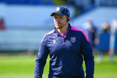 050425 - Bridgend v Cardiff RFC - Super Rygbi Cymru (SRC) - Head Coach of Cardiff RFC Dan Fish