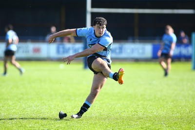 050425 - Bridgend v Cardiff RFC - Super Rygbi Cymru (SRC) - Harri Wilde of Cardiff kick a goal