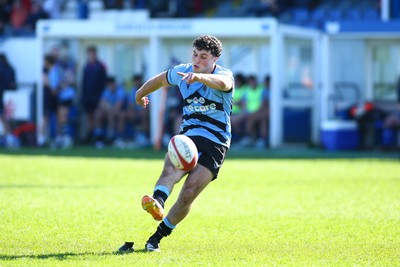 050425 - Bridgend v Cardiff RFC - Super Rygbi Cymru (SRC) - Harri Wilde of Cardiff kicks a goal