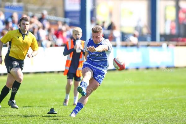 050425 - Bridgend v Cardiff RFC - Super Rygbi Cymru (SRC) - Lloyd Wilkins of Bridgend Ravens kicks a goal