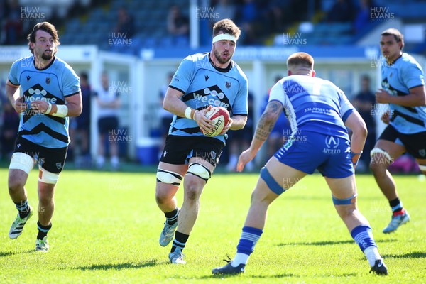 050425 - Bridgend v Cardiff RFC - Super Rygbi Cymru (SRC) - Sean Moore of Cardiff takes on Kyle Harris of Bridgend Ravens