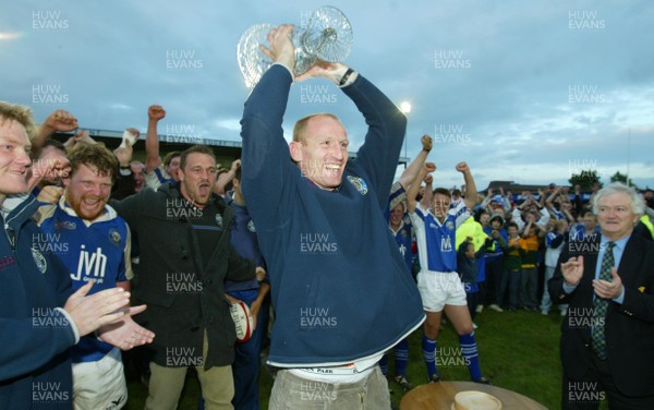 200503 - Bridgend v Neath - Welsh Premiership - Bridgend's Gareth Thomas holds aloft the League Trophy