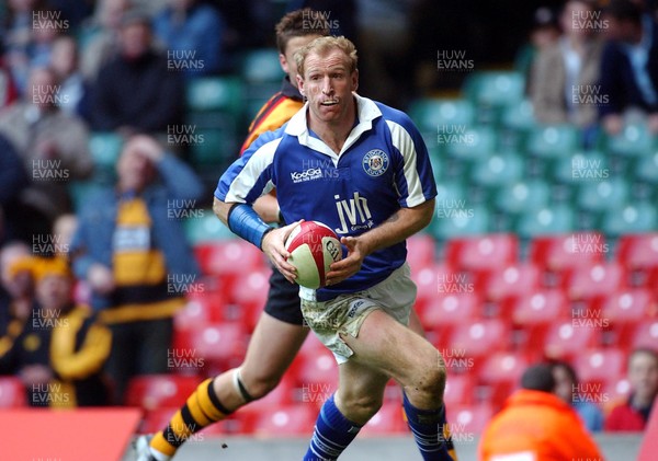 190403 - Bridgend v Newport - Principality Cup Semi Final - Gareth Thomas flies in to score try