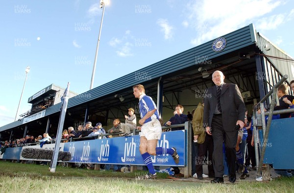 240503 - Bridgend v Pontypridd - Welsh Premiership - Bridgend RFC take to the Brewery Field for their last ever home game as a fully professional side as Pontypridd coach Lyn Howells (rt) emerges