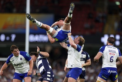 100525 - Bristol Bears v Bath Rugby - Gallagher Premiership - Ewan Richards of Bath collides with Benhard Janse van Rensburg of Bristol whilst being lifted by Archie Griffin in the air
