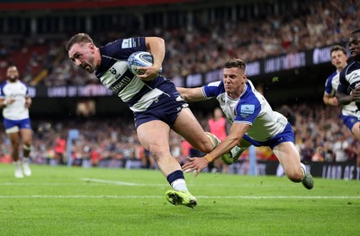 100525 - Bristol Bears v Bath Rugby - Gallagher Premiership - Rich Lane of Bristol runs in to score a try