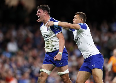100525 - Bristol Bears v Bath Rugby - Gallagher Premiership - Ewan Richards of Bath celebrates scoring a try