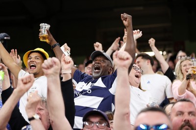 100525 - Bristol Bears v Bath Rugby - Gallagher Premiership - Bristol fans celebrate their team scoring a try