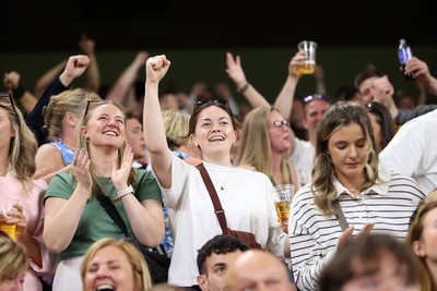 100525 - Bristol Bears v Bath Rugby - Gallagher Premiership - Bristol fans celebrate their team scoring a try