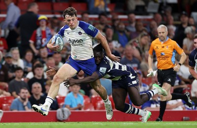 100525 - Bristol Bears v Bath Rugby - Gallagher Premiership - Louie Hennessey of Bath is tackled by Gabriel Ibitoye of Bristol 