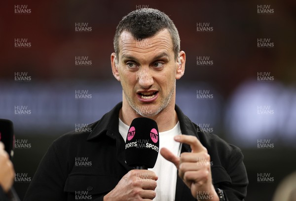 100525 - Bristol Bears v Bath Rugby - Gallagher Premiership - Sam Warburton working for TNT Sports