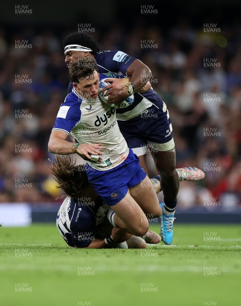 100525 - Bristol Bears v Bath Rugby - Gallagher Premiership - Louie Hennessey of Bath is tackled by Benhard Janse van Rensburg and Kalaveti Ravouvou of Bristol 