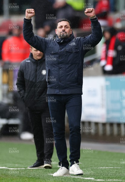 020324 - Bristol City v Cardiff City, EFL Sky Bet Championship - Cardiff City manager Erol Bulut celebrates on the final whistle