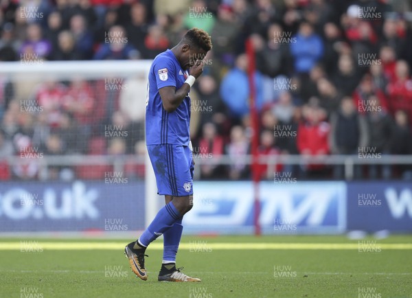 041117 - Bristol City v Cardiff City, Sky Bet Championship - Omar Bogle of Cardiff City leaves the pitch after he is shown a red card