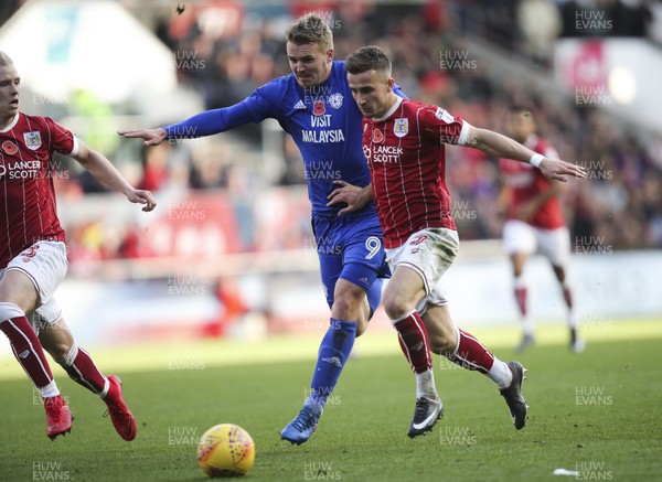 041117 - Bristol City v Cardiff City, Sky Bet Championship - Danny Ward of Cardiff City and Joe Bryan of Bristol City compete for the ball