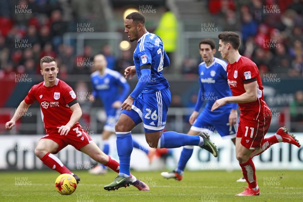 140117 - Bristol City v Cardiff City - Sky Bet Championship  Kenneth Zohore of Cardiff City runs between Joe Bryan and Callum O'Dowda of Bristol City by Huw Evans Agency