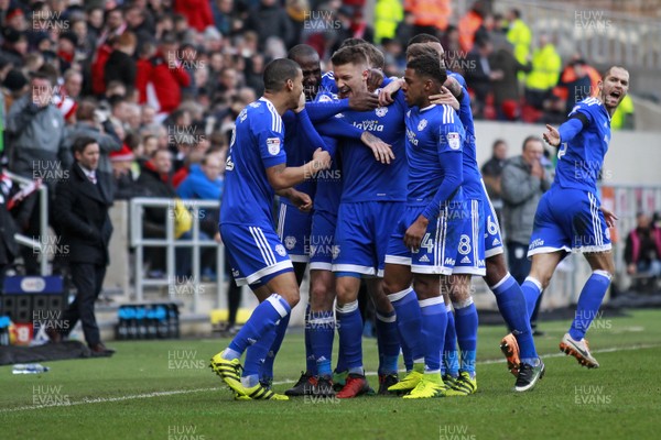 140117 - Bristol City v Cardiff City - Sky Bet Championship  Anthony Pilkington of Cardiff City celebrates scoring his side's third goal with team-mates by Huw Evans Agency