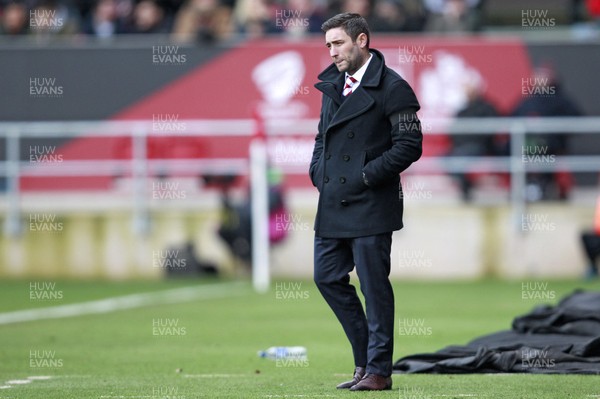 140117 - Bristol City v Cardiff City, Sky Bet Championship - Bristol City Manager Lee Johnson during the match by Ian Smith/Huw Evans Agency