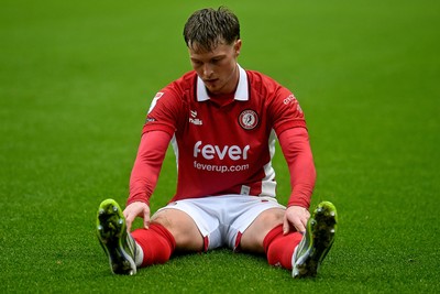 221125 - Bristol City v Swansea City - Sky Bet Championship - George Tanner of Bristol City