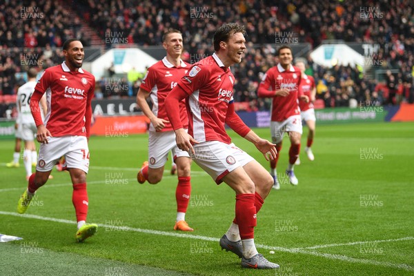 221125 - Bristol City v Swansea City - Sky Bet Championship - Emil Riis Jakobsen of Bristol City heads the ball for Rob Dickie of Bristol City to score the first goal of the game