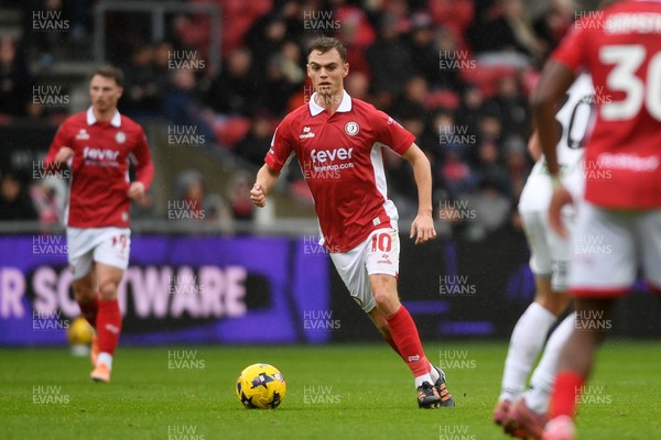 221125 - Bristol City v Swansea City - Sky Bet Championship - Scott Twine of Bristol City