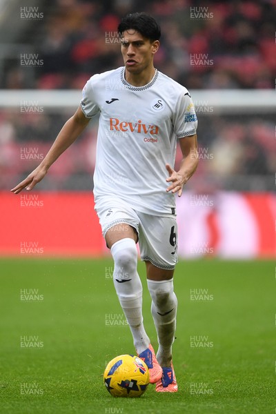 221125 - Bristol City v Swansea City - Sky Bet Championship - Marko Stamenic of Swansea City