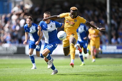 220826 - Bristol Rovers v Newport County - Sky Bet League 2 - Shaquille Gwengwe of Newport County lobs the ball over the keeper to score a goal