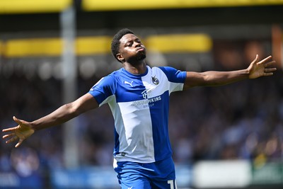 220826 - Bristol Rovers v Newport County - Sky Bet League 2 - Bobby Kamwa of Bristol Rovers celebrates scoring a goal and runs towards the Newport fans