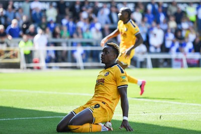 220826 - Bristol Rovers v Newport County - Sky Bet League 2 - Shaquille Gwengwe of Newport County celebrates scoring a goal