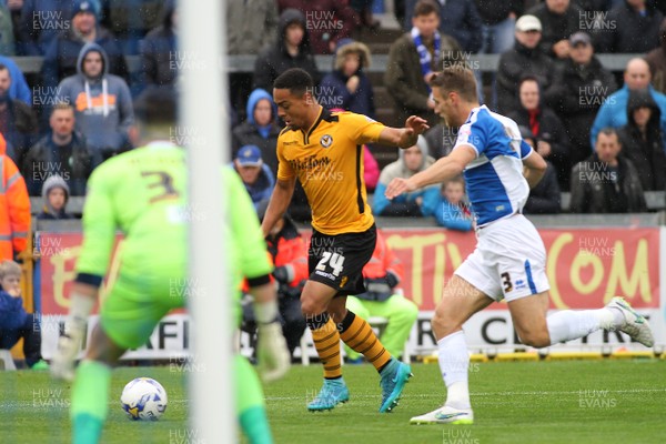 241015 - Bristol Rovers v Newport County - Sky Bet League 2 -Jazzi Barnum Bobb of Newport County takes on Lee Brown of Bristol Rovers