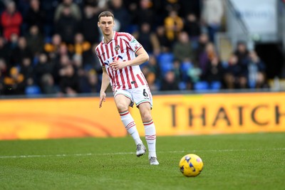 310126 - Bristol Rovers v Newport County - Sky Bet League 2 - Ciaran Brennan of Newport County