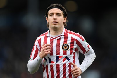 310126 - Bristol Rovers v Newport County - Sky Bet League 2 - Anthony Glennon of Newport County