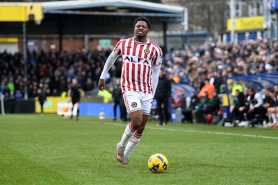 310126 - Bristol Rovers v Newport County - Sky Bet League 2 - Bobby Kamwa of Newport County pulls up whilst making a run