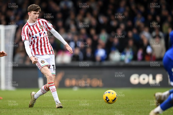 310126 - Bristol Rovers v Newport County - Sky Bet League 2 - Joe Thomas of Newport County