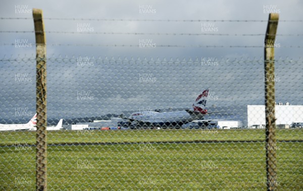 081020 -  The last British Airways 747 jumbo jet to take off from Heathrow arrives at St Athan in South Wales before being scrapped