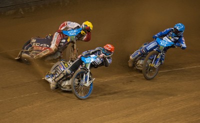 210718 - British FIM Speedway Grand Prix, Cardiff - Riders compete in the heats at the British FIM Speedway Grand Prix