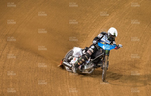210718 - British FIM Speedway Grand Prix, Cardiff - Tai Woffinden races away to win his heat at the British FIM Speedway Grand Prix