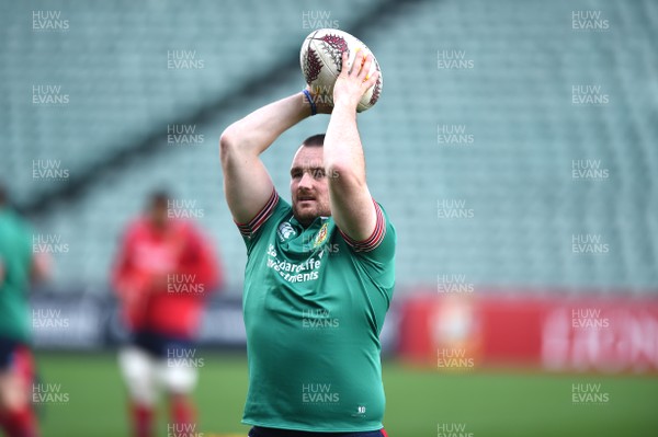 060717 - British & Irish Lions Training - Ken Owens during training