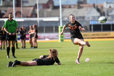 290426 - Bro Dur v Dyffryn Conwy - Girls Schools Final U16 - Road To Principality Finals - Action during the match