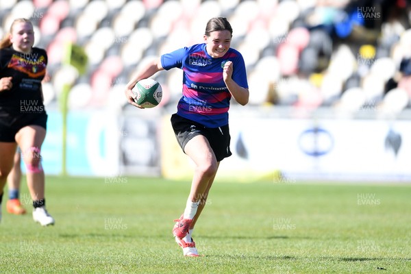 290426 - Bro Dur v Dyffryn Conwy - Girls Schools Final U16 - Road To Principality Finals - Action during the match