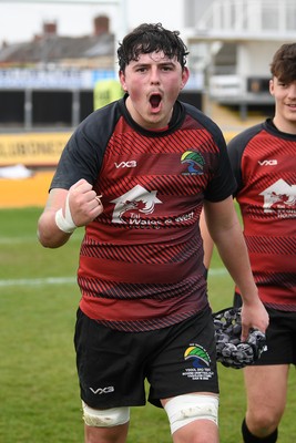 270426 - Bro Teifi v Maes Y Gwendraeth - Road to Principality Finals - Boys U18s Plate - Bro Teifi celebrate at full time