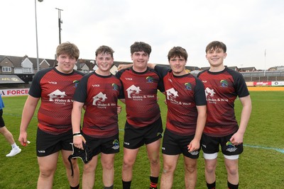 270426 - Bro Teifi v Maes Y Gwendraeth - Road to Principality Finals - Boys U18s Plate - Bro Teifi players celebrate at full time