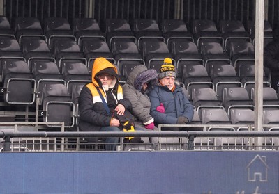 010126 - Bromley v Newport County - Sky Bet League 2 - Newport fans