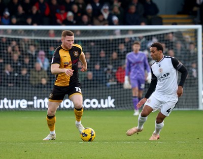 010126 - Bromley v Newport County - Sky Bet League 2 - Lee Jenkins of Newport County