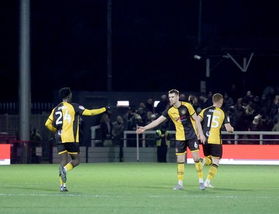 010126 - Bromley v Newport County - Sky Bet League 2 - Nathaniel Opoku of Newport County scores goal and celebrates